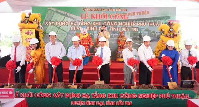 Bến Tre khởi công xây dựng hạ tầng Khu công nghiệp Phú Thuận - Ảnh: Bentre.gov.vn